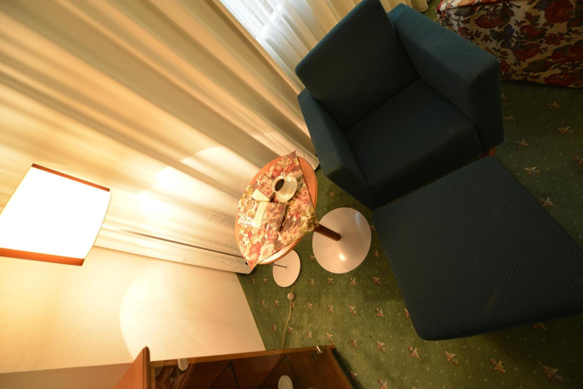 Hotel Karpos Skopje Quarto foto